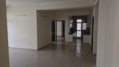 Living Room Image of 1785 Sq.ft 3 BHK Apartment / Flat for rent in Kingswood Court, Crossings Republik Ghaziabad for Rs. 25000