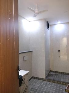 Common Bathroom Image of 2250 Sq.ft 4 BHK Builder Floor for sale in DDA Residential Flats, Sector 8 Dwarka New Delhi for Rs. 34000000
