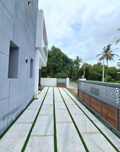 Balcony Image of 1400 Sq.ft 4 BHK Independent House for sale in Thattampady Kochi for Rs. 6500000