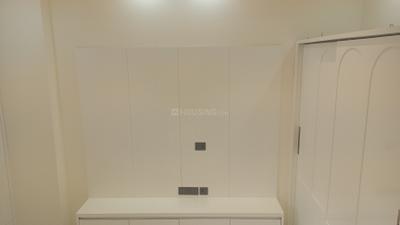 Bedroom Image of 1650 Sq.ft 3 BHK Builder Floor for rent in Pitampura New Delhi for Rs. 73000