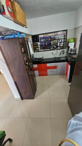 Kitchen Image of 950 Sq.ft 2 BHK Apartment / Flat for rent in Warje Pune for Rs. 25000