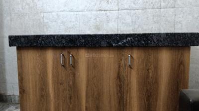 Kitchen Image of 550 Sq.ft 1 BHK Builder Floor for rent in Patel Nagar Gurgaon for Rs. 20000