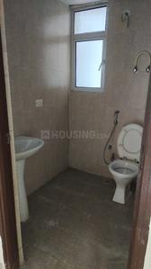Bathroom Image of 585 Sq.ft 1 BHK Apartment / Flat for rent in Aditya Urban Homes Phase 1A, Bamheta Village Ghaziabad for Rs. 8999