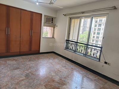 Bedroom Image of 950 Sq.ft 2 BHK Apartment / Flat for sale in Hiranandani Meadows, Thane West Thane for Rs. 20500000