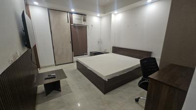 Bedroom Image of 1200 Sq.ft 1 BHK Builder Floor for rent in DLF Phase 3 Gurgaon for Rs. 25000