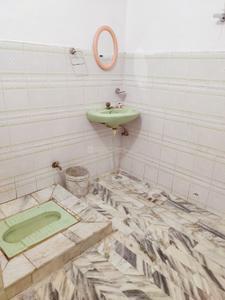 Image of 1250 Sq.ft 2 BHK Builder Floor for rent in Gomti Nagar, Lucknow for Rs. 16000