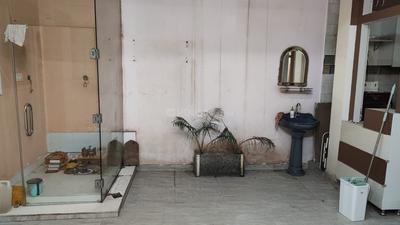 Bedroom Image of 1450 Sq.ft 2 BHK Builder Floor for rent in Jankipuram Lucknow for Rs. 16000
