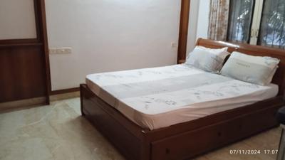 Bedroom Image of 2500 Sq.ft 3 BHK Apartment / Flat for sale in Alwarpet Chennai for Rs. 95000000