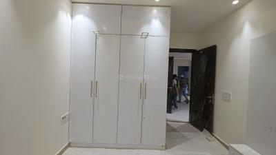 Bedroom Image of 900 Sq.ft 3 BHK Builder Floor for rent in Pitampura New Delhi for Rs. 50000