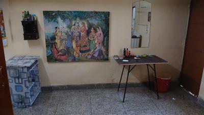 Bedroom Image of 540 Sq.ft 1 BHK Independent House for rent in Dashrath Puri New Delhi for Rs. 10000