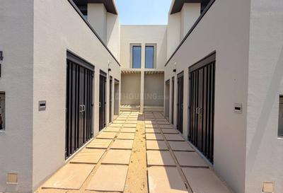 Balcony Image of 2872 Sq.ft 3 BHK Villa for rent in Jebel Ali Village Dubai for Rs. 478833