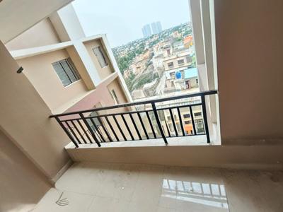 Balcony Image of 1600 Sq.ft 3 BHK Apartment / Flat for sale in PS Palm Springs, Tangra Kolkata for Rs. 12500000