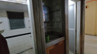 Bathroom Image of 650 Sq.ft 1 BHK Apartment / Flat for rent in Kalwa Thane for Rs. 19000