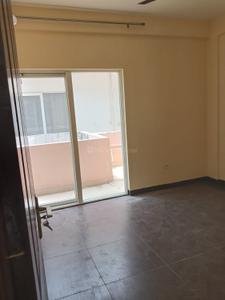 Hall Image of 934 Sq.ft 3 BHK Apartment / Flat for rent in Wave City Residential Plots, Wave City Ghaziabad for Rs. 16000