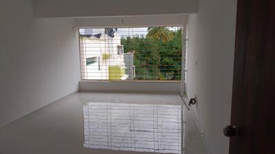 Living Room Image of 3000 Sq.ft 5 BHK Apartment / Flat for rent in Parvati Darshan Pune for Rs. 100000