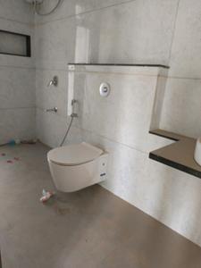 Common Bathroom Image of 2101 Sq.ft 4 BHK Apartment / Flat for sale in Majestique Ephelia, Kondhwa Pune for Rs. 22000000