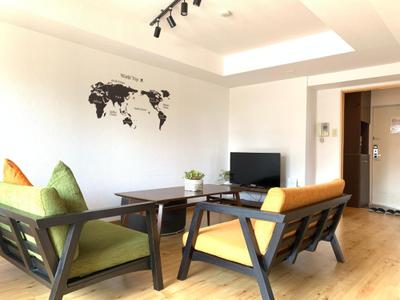 Hall Image of 7800 Sq.ft 8 BHK Apartment / Flat for sale in Andheri West Mumbai for Rs. 350000000