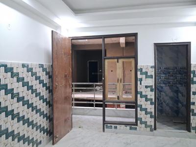 Living Room Image of 950 Sq.ft 2 BHK Apartment / Flat for sale in Sector 49 Noida for Rs. 4400000