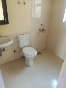 Bathroom Image of 1712 Sq.ft 4 BHK Builder Floor for sale in Sare Crescent Green Parc, Sector 92 Gurgaon for Rs. 15000000