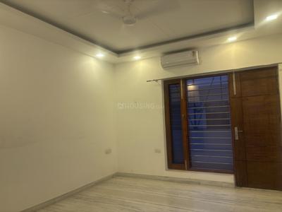 Bedroom Image of 3000 Sq.ft 4 BHK Builder Floor for rent in Sector 15 Faridabad for Rs. 80000