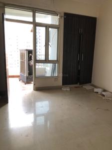 Hall Image of 1049 Sq.ft 2 BHK Apartment / Flat for rent in Supertech Livingston, Crossings Republik Ghaziabad for Rs. 20000