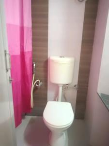 Bedroom One Image of 1845 Sq.ft 3 BHK Apartment / Flat for sale in Aaryan Eminent, Chanakyapuri Ahmedabad for Rs. 15000000
