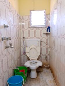 Common Bathroom Image of 550 Sq.ft 1 BHK Apartment / Flat for sale in Kamdahari Kolkata for Rs. 2000000