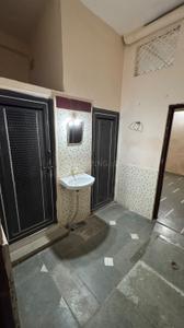Bathroom Image of 400 Sq.ft 1 RK Builder Floor for rent in Sukhliya Indore for Rs. 8000