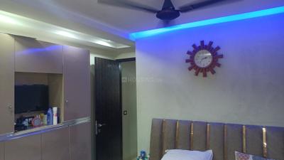 Bedroom Image of 1000 Sq.ft 2 BHK Apartment / Flat for sale in Pitampura New Delhi for Rs. 18000000