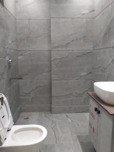 Bedroom One Image of 950 Sq.ft 3 BHK Builder Floor for sale in Shalimar Bagh New Delhi for Rs. 19000000