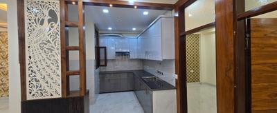Bathroom Image of 1350 Sq.ft 3 BHK Builder Floor for sale in SVP Krishan Vihar, Pratap Vihar Ghaziabad for Rs. 12500000