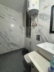 Bathroom Image of 2500 Sq.ft 3 BHK Independent House for rent in Palam Vihar Gurgaon for Rs. 50000