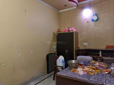 Bedroom Image of 2300 Sq.ft 6 BHK Apartment / Flat for sale in Narela New Delhi for Rs. 14500000