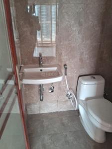 Bathroom Image of 1500 Sq.ft 3 BHK Apartment / Flat for rent in Om Shiv Kailasa, Mihan Nagpur for Rs. 24000
