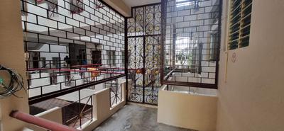 Balcony Image of 1600 Sq.ft 3 BHK Apartment / Flat for rent in Benz Circle Vijayawada for Rs. 20000