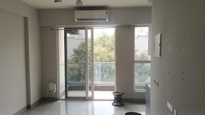 Living Room Image of 1000 Sq.ft 2 BHK Apartment / Flat for sale in Signature Global City 92, Sector 92 Gurgaon for Rs. 11000000