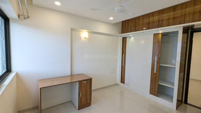 Bedroom Image of 1800 Sq.ft 3 BHK Apartment / Flat for rent in Pride Pegasus, Visthar Bengaluru for Rs. 62000