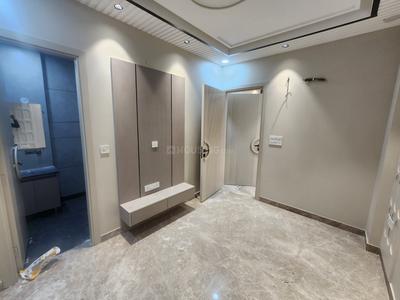 Bedroom Image of 750 Sq.ft 2 BHK Builder Floor for sale in Janakpuri New Delhi for Rs. 16500000