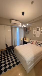Bedroom Image of 3240 Sq.ft 4.5 BHK Penthouse for sale in DLF One Midtown, Karampura New Delhi for Rs. 70000000