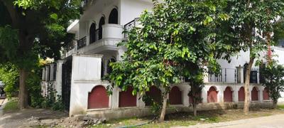 Image of 4500 Sq.ft 8 BHK Independent House for sale in Omaxe NRI City, Omega II, Greater Noida for Rs. 50000000