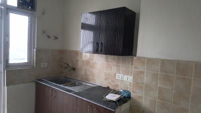Kitchen Image of 1149 Sq.ft 2.5 BHK Apartment / Flat for rent in Gardenia Glory, Sector 46 Noida for Rs. 33000