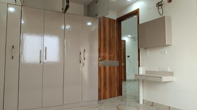 Bedroom Image of 910 Sq.ft 3 BHK Builder Floor for sale in Raja Park Apartment, Shakurpur New Delhi for Rs. 11500000
