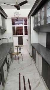 Kitchen Image of 1300 Sq.ft 3 BHK Apartment / Flat for rent in Shikha Apartments, Patparganj New Delhi for Rs. 35000
