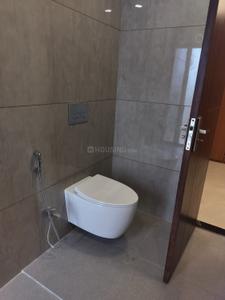Bathroom Image of 3300 Sq.ft 4 BHK Villa for rent in ICG Golconda, Tigaria Badshah Indore for Rs. 50000