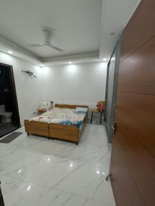 Bedroom Image of 810 Sq.ft 2 BHK Apartment / Flat for sale in Chandan Hola New Delhi for Rs. 4800000