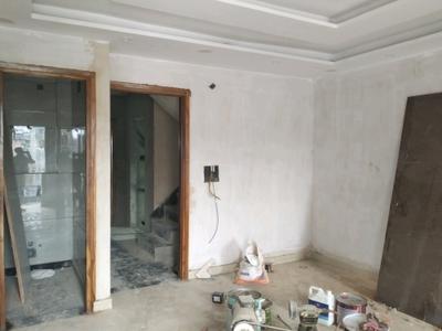 Living Room Image of 610 Sq.ft 2 BHK Builder Floor for rent in Shastri Nagar New Delhi for Rs. 20000