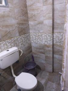 Bathroom Image of 1215 Sq.ft 2 BHK Apartment / Flat for sale in Dharmadev Swaminarayan Park 2, Vishala Ahmedabad for Rs. 6700000