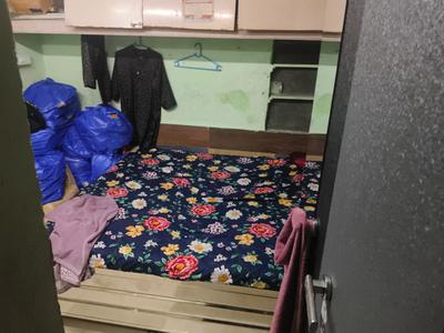 Bedroom Image of 450 Sq.ft 1.5 BHK Independent House for rent in Goregaon West Mumbai for Rs. 28000