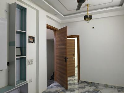 Living Room Image of 750 Sq.ft 2 BHK Builder Floor for sale in DLF Ankur Vihar Ghaziabad for Rs. 2375000