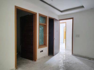 Living Room Image of 650 Sq.ft 2 BHK Apartment / Flat for sale in Sangam Vihar New Delhi for Rs. 3100000